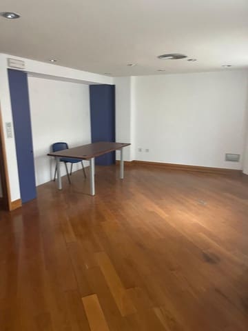 Erhverv til salg i Centro, Torrevieja - € 265.000 (Ref: 9795019)