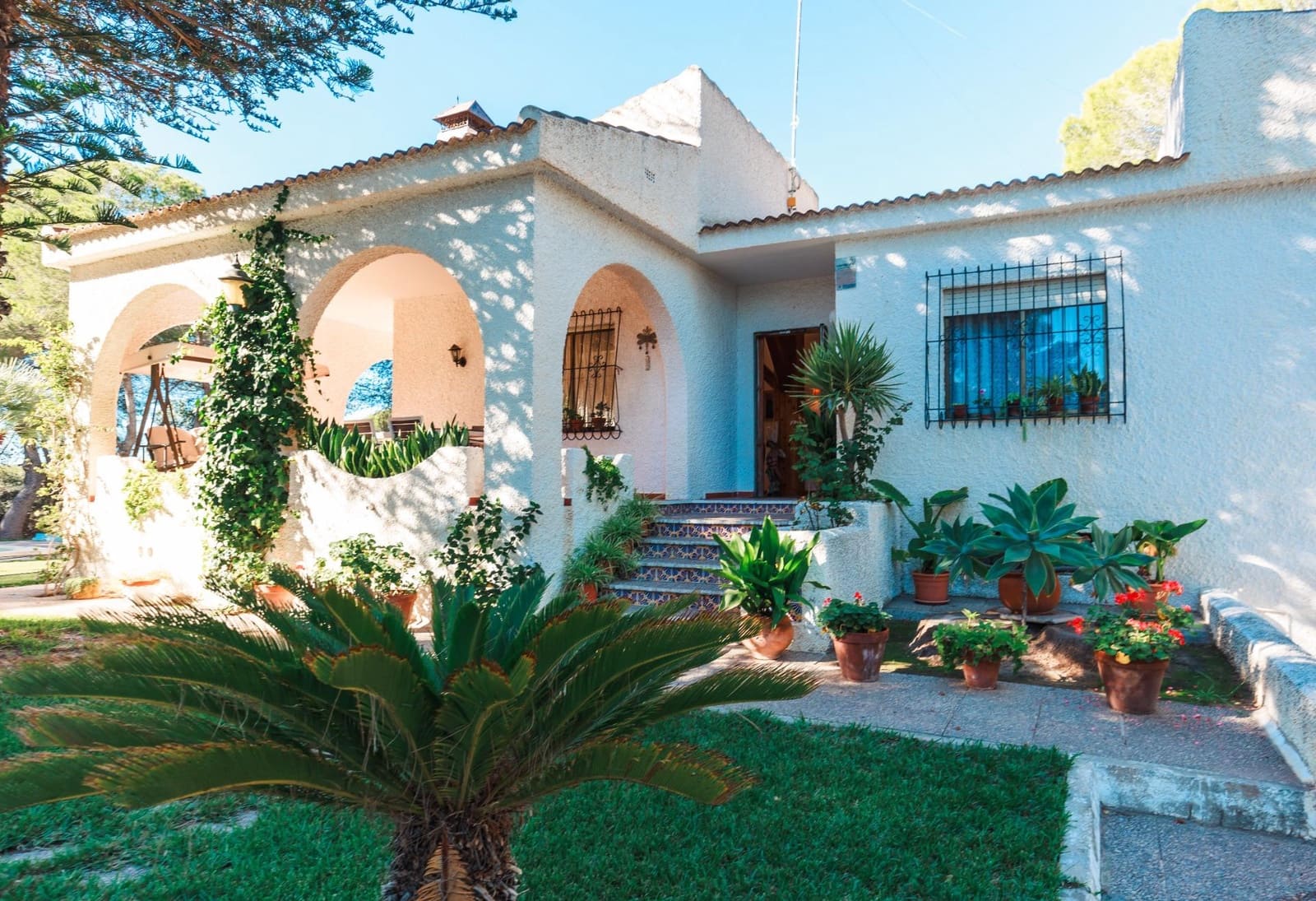 Finca/Casa Rural de 3 habitaciones en Orihuela Costa en venta con garaje - 1.070.000 € (Ref: 9797331)