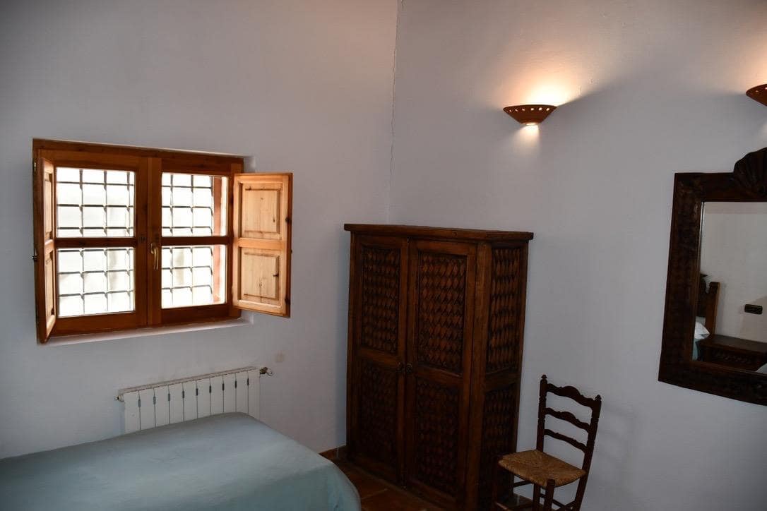 3 bedroom Finca/Country House for sale in Puebla de Don Fadrique - € 380,000 (Ref: 9846629)