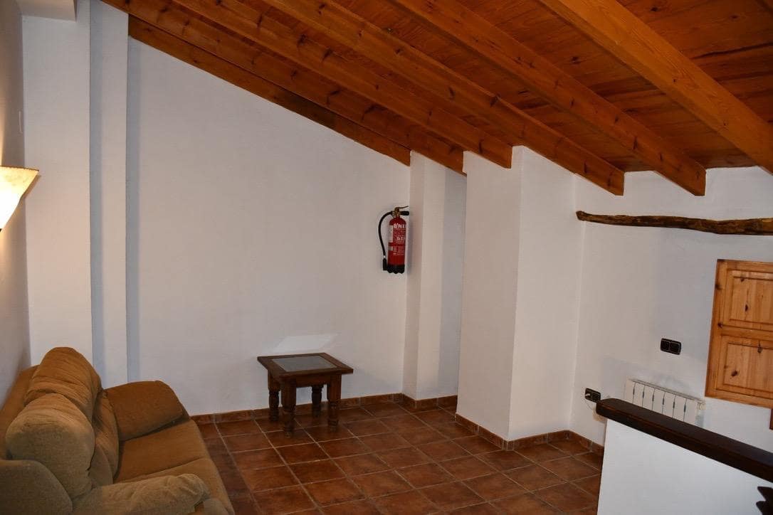 3 bedroom Finca/Country House for sale in Puebla de Don Fadrique - € 380,000 (Ref: 9846629)
