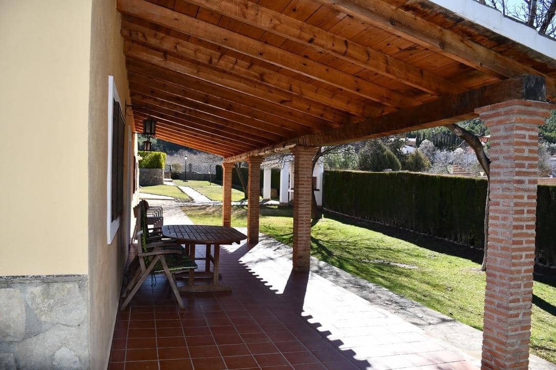 3 bedroom Finca/Country House for sale in Puebla de Don Fadrique - € 380,000 (Ref: 9846629)