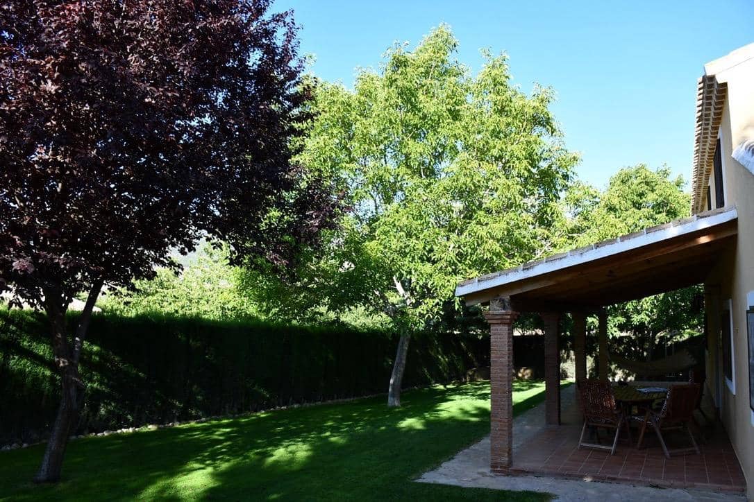 3 bedroom Finca/Country House for sale in Puebla de Don Fadrique - € 380,000 (Ref: 9846629)
