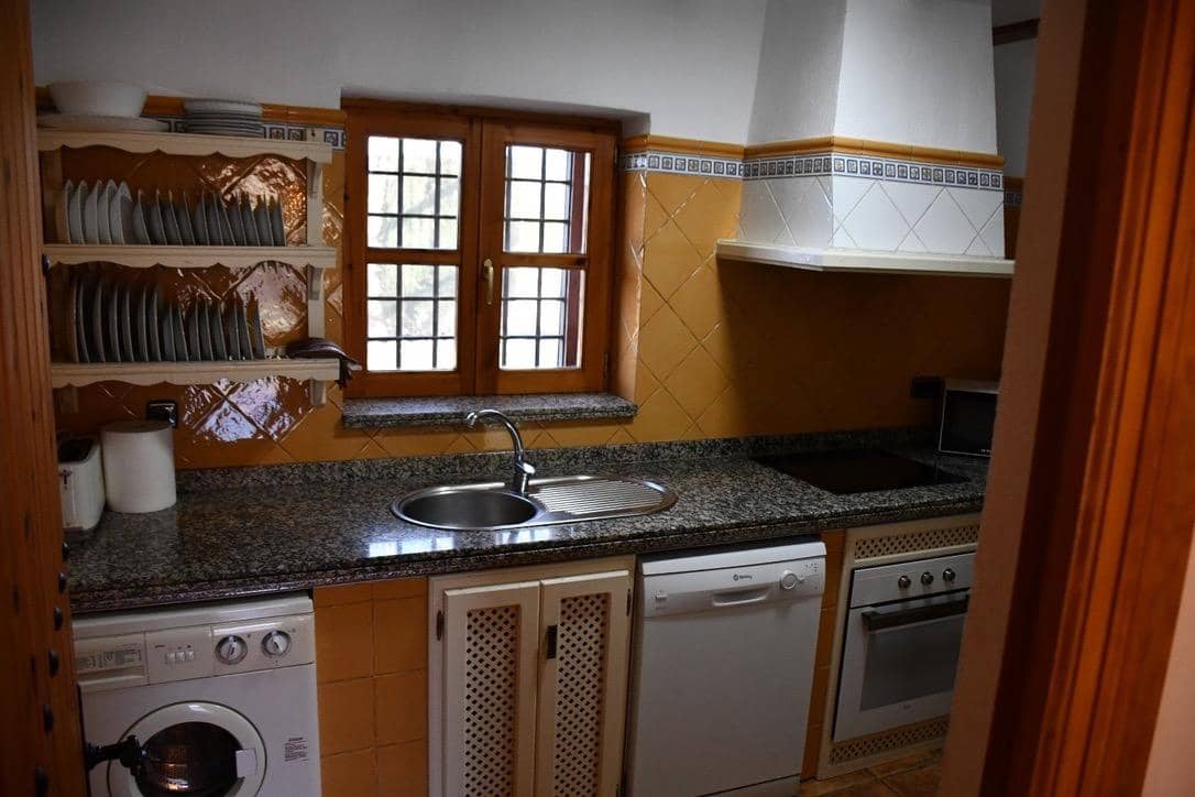 3 bedroom Finca/Country House for sale in Puebla de Don Fadrique - € 380,000 (Ref: 9846629)
