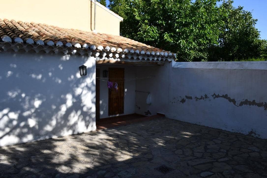 3 bedroom Finca/Country House for sale in Puebla de Don Fadrique - € 380,000 (Ref: 9846629)