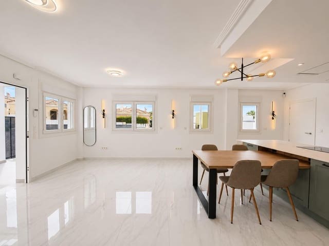 2 sypialnia Willa na sprzedaż w San Fulgencio - 370 000 € (Ref: 9851952)