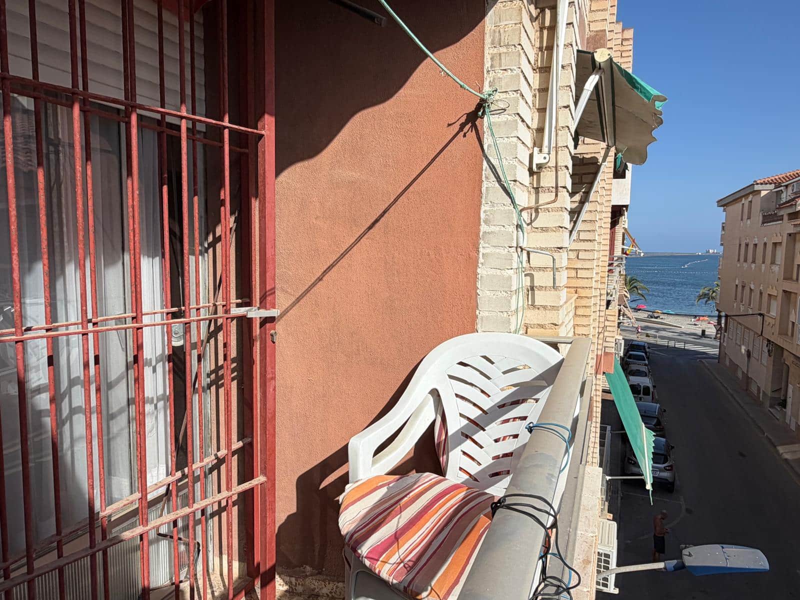 2 slaapkamer Strandappartement te koop in Lo Pagan met garage - € 110.000 (Ref: 10001025)