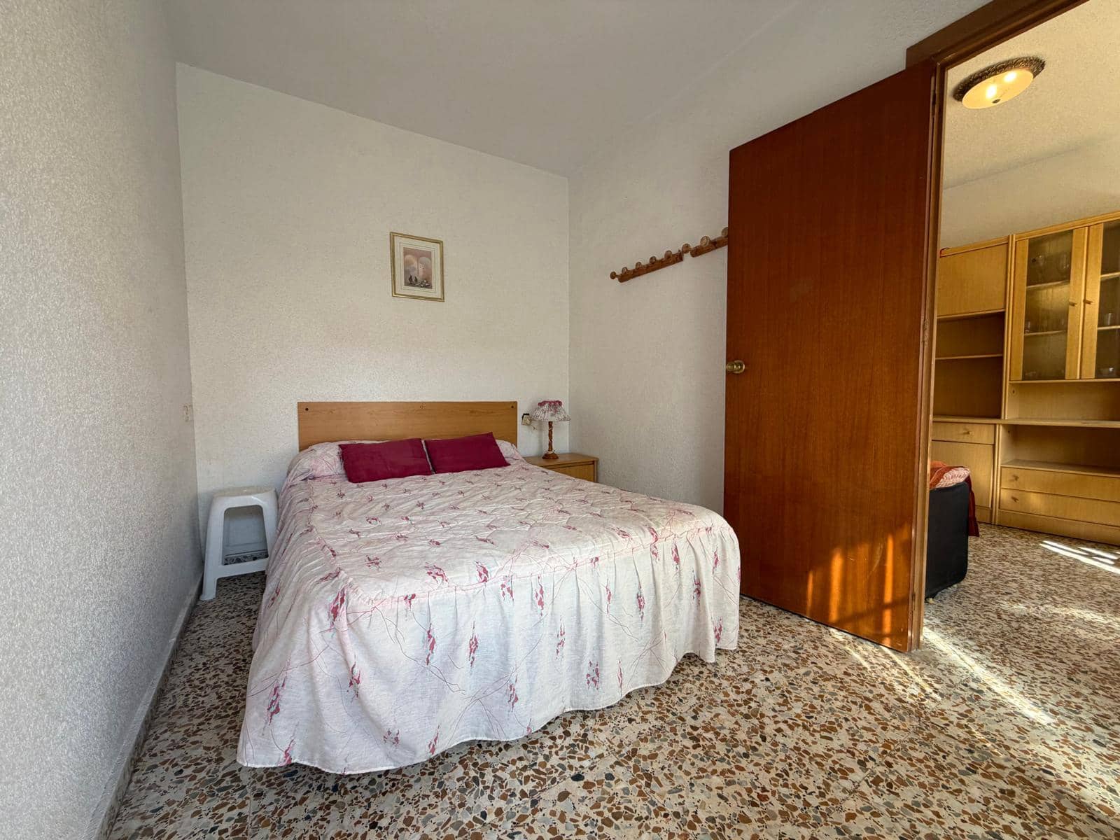 2 slaapkamer Strandappartement te koop in Lo Pagan met garage - € 110.000 (Ref: 10001025)