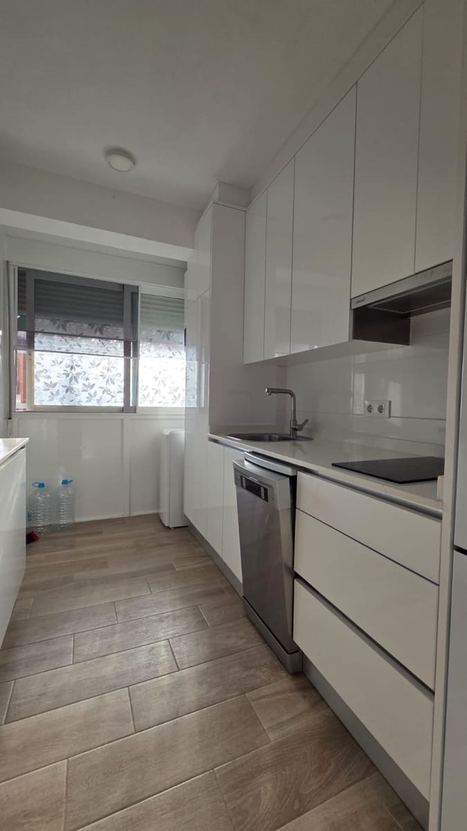 Apartamento de 2 habitaciones en Lo Pagan en venta - 120.000 € (Ref: 10001043)
