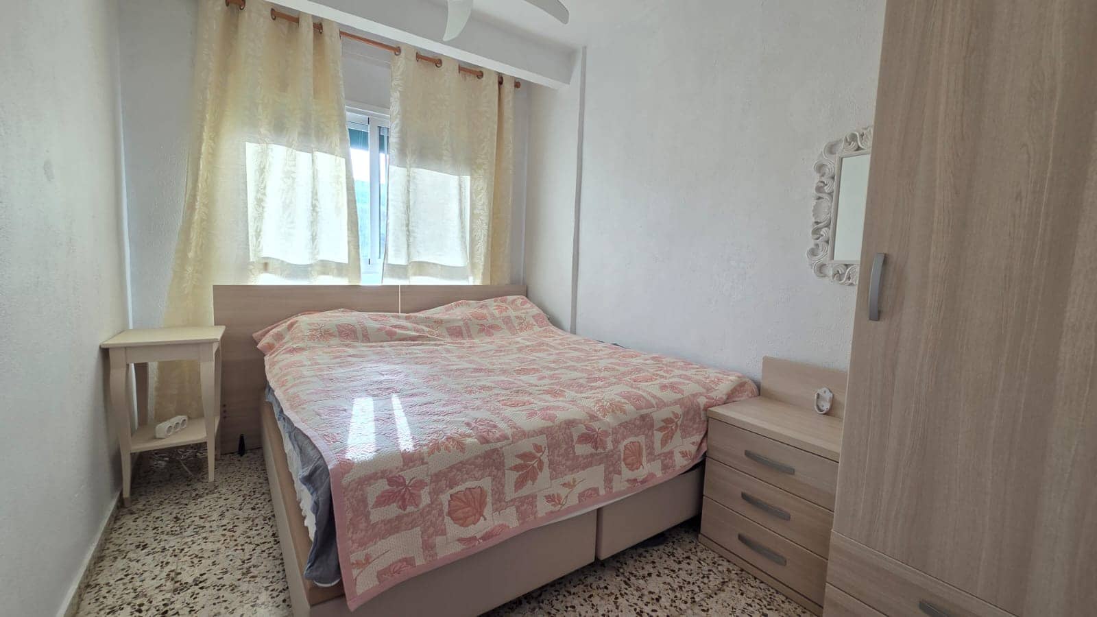 Apartamento de 2 habitaciones en Lo Pagan en venta - 120.000 € (Ref: 10001043)