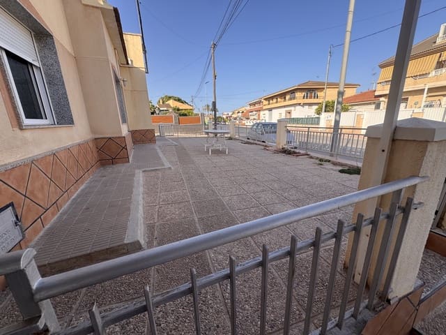 4 bedroom Villa for sale in San Pedro del Pinatar with garage - € 217,995 (Ref: 10026202)