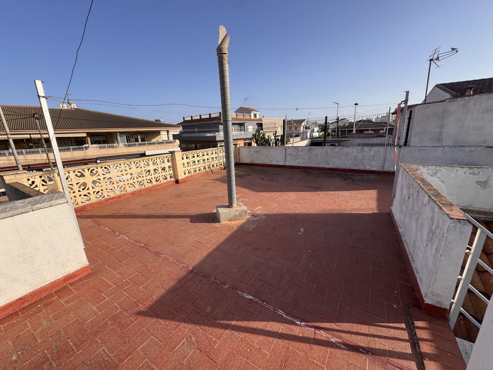 4 bedroom Villa for sale in San Pedro del Pinatar with garage - € 217,995 (Ref: 10026202)