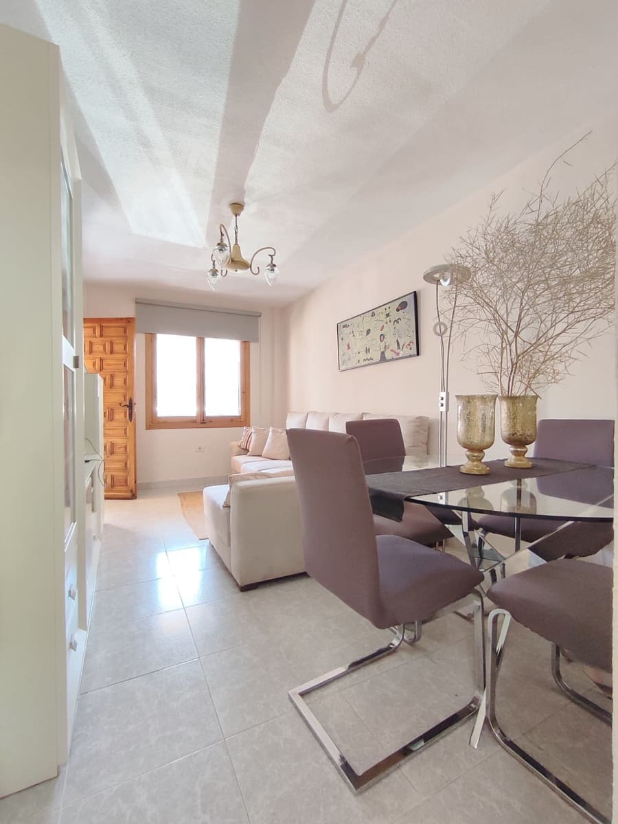 Appartement te koop in San Pedro del Pinatar met garage - € 129.995 (Ref: 10031144)