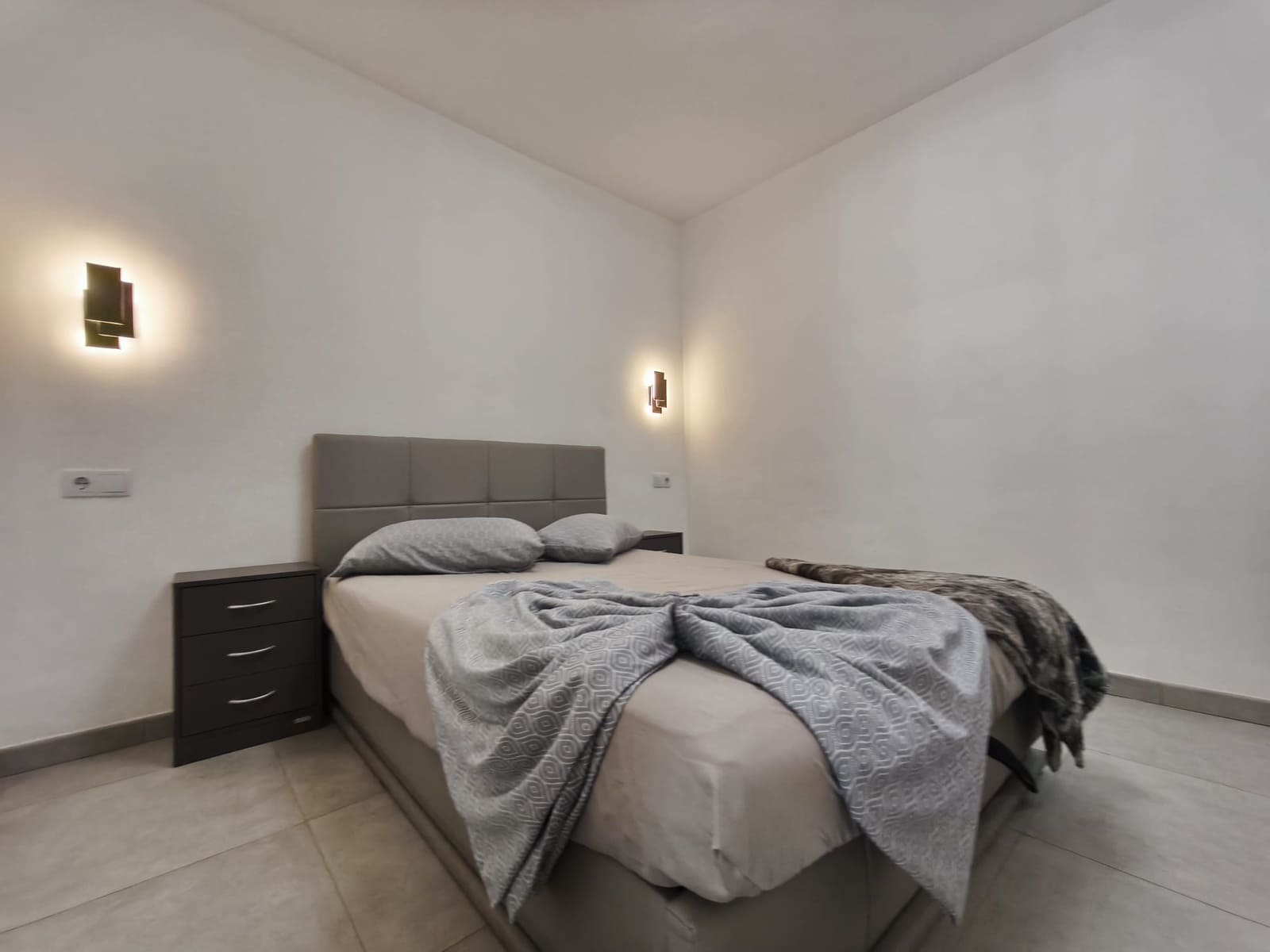 2 soverom Leilighet til salgs i Lo Pagan med garasje - € 139 995 (Ref: 10060874)