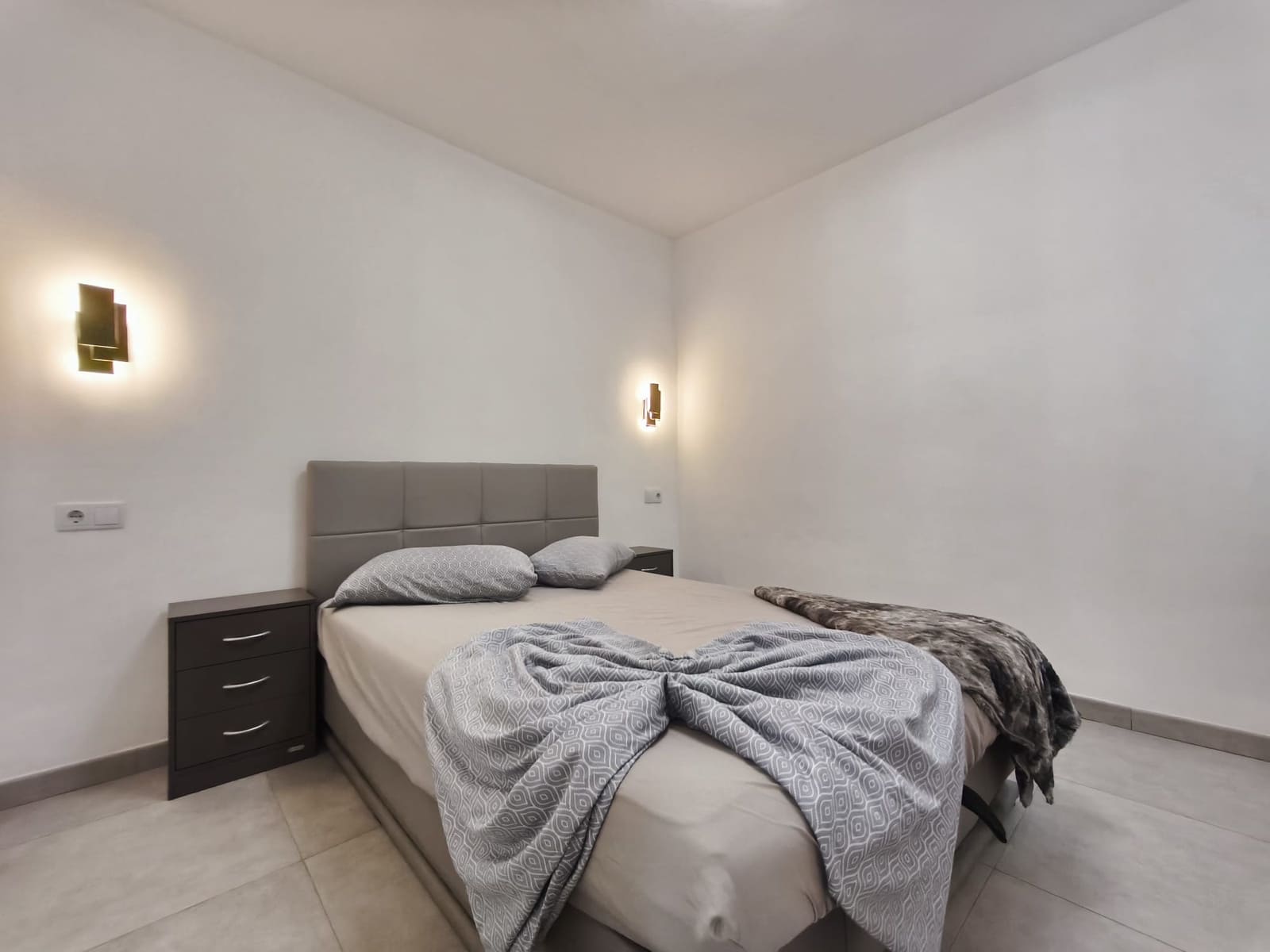 2 soverom Leilighet til salgs i Lo Pagan med garasje - € 139 995 (Ref: 10060874)