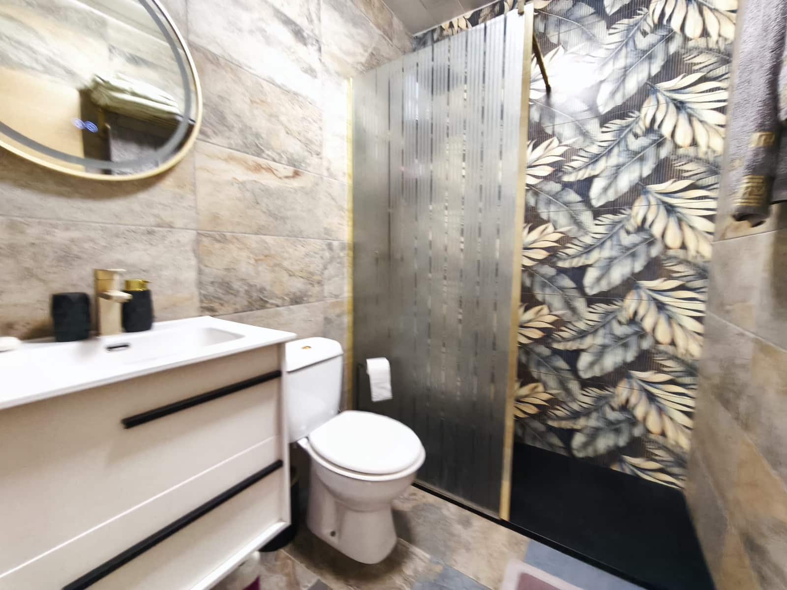 2 soverom Leilighet til salgs i Lo Pagan med garasje - € 139 995 (Ref: 10060874)