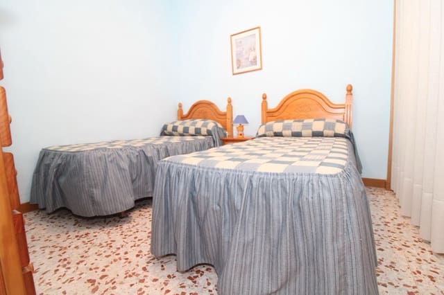3 soveværelse Lejlighed til salg i Lo Pagan, San Pedro del Pinatar - € 129.995 (Ref: 10093716)