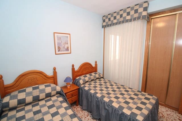 3 soveværelse Lejlighed til salg i Lo Pagan, San Pedro del Pinatar - € 129.995 (Ref: 10093716)