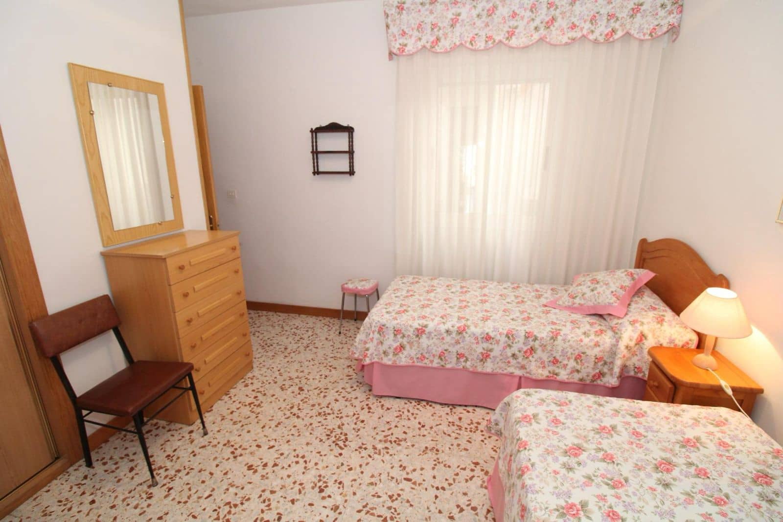 3 soveværelse Lejlighed til salg i Lo Pagan - € 129.995 (Ref: 10093716)