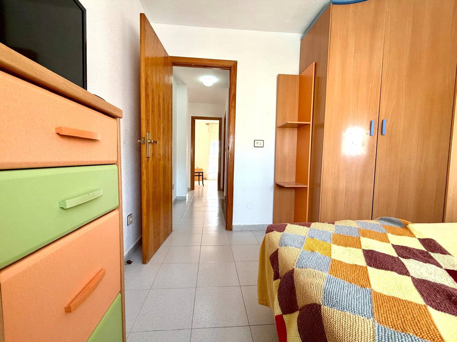 4 soveværelse Semi-Rækkehus til salg i Lo Pagan med garage - € 165.000 (Ref: 10095624)