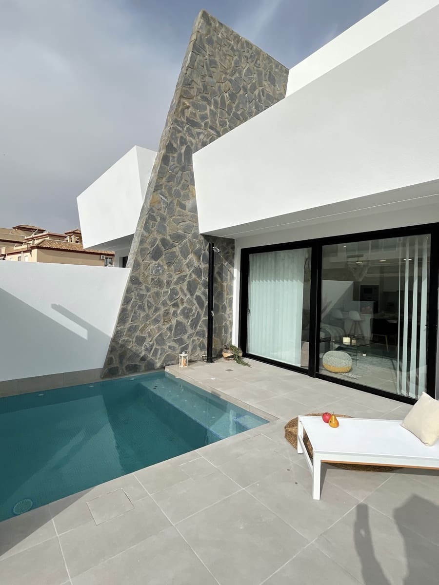 3 soverom Villa til salgs i Santiago de la Ribera med svømmebasseng - € 319 000 (Ref: 6648509)