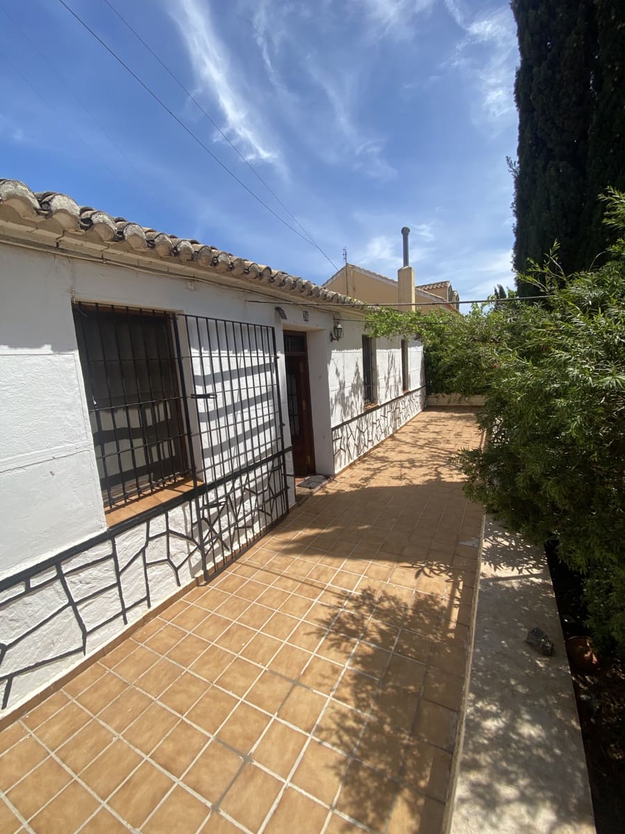 4 soveværelse Finca/Landehus til salg i La Palma med swimmingpool garage - € 285.000 (Ref: 6744090)