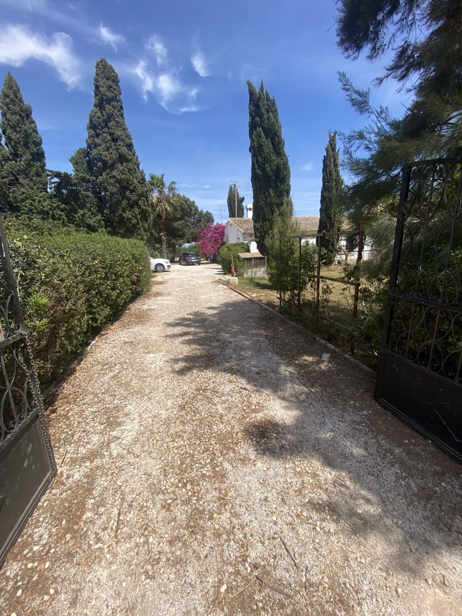 4 soveværelse Finca/Landehus til salg i La Palma med swimmingpool garage - € 285.000 (Ref: 6744090)