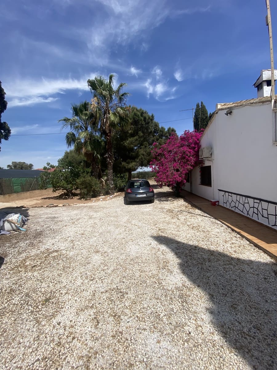 4 soveværelse Finca/Landehus til salg i La Palma med swimmingpool garage - € 285.000 (Ref: 6744090)