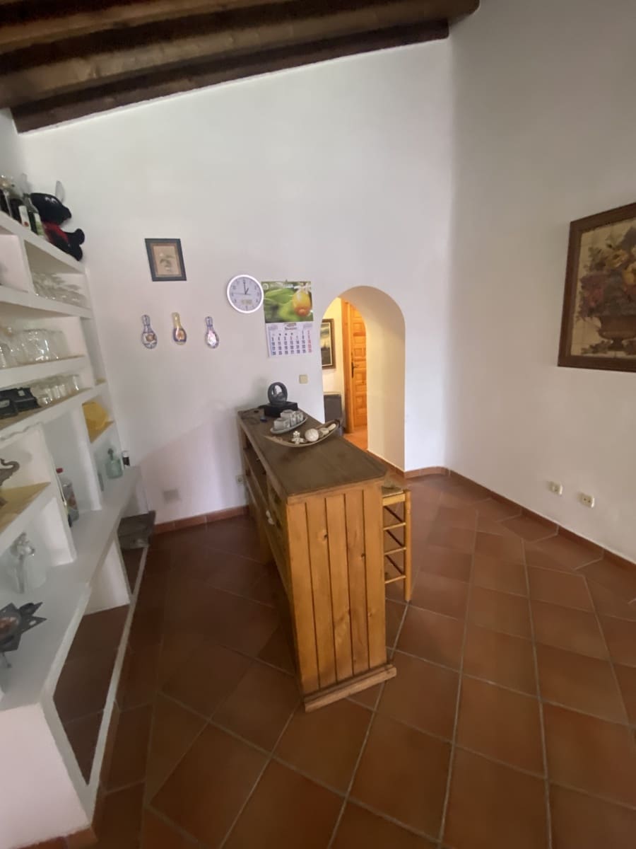 4 soveværelse Finca/Landehus til salg i La Palma med swimmingpool garage - € 285.000 (Ref: 6744090)