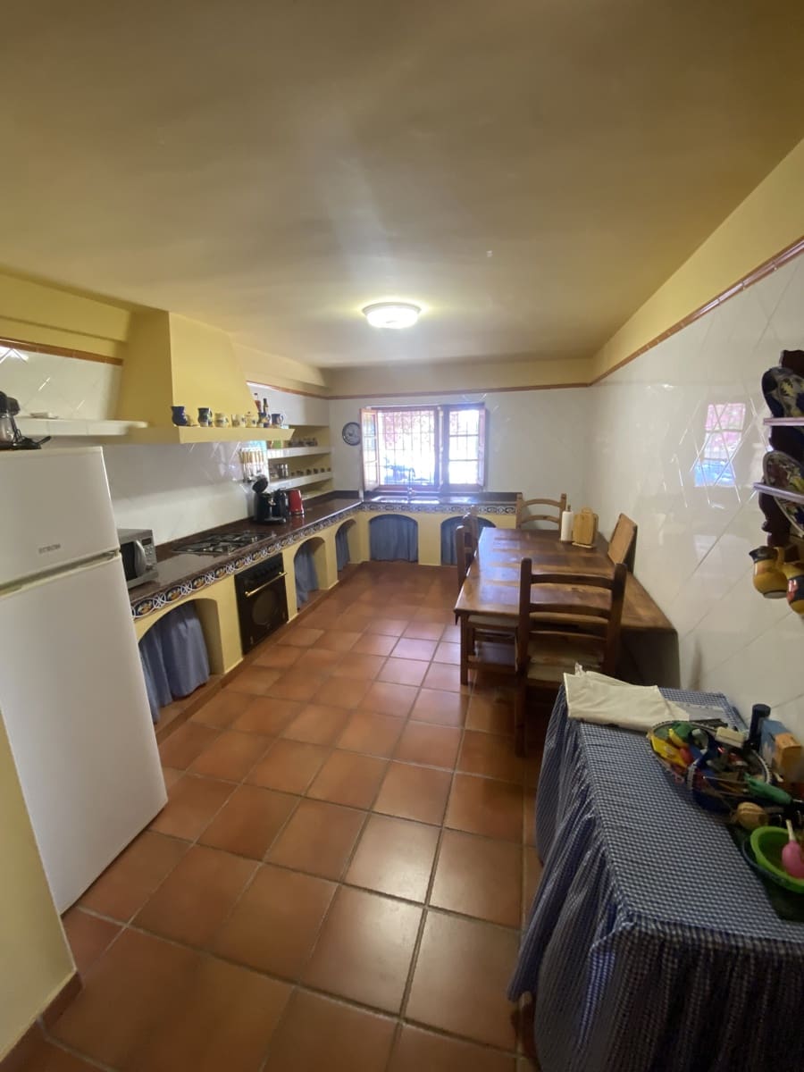 4 soveværelse Finca/Landehus til salg i La Palma med swimmingpool garage - € 285.000 (Ref: 6744090)