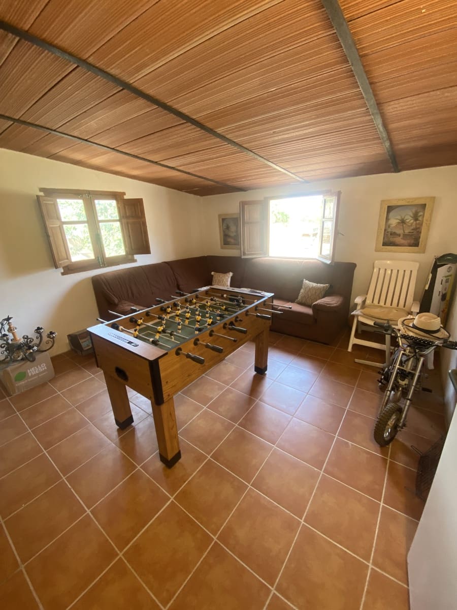 4 soveværelse Finca/Landehus til salg i La Palma med swimmingpool garage - € 285.000 (Ref: 6744090)