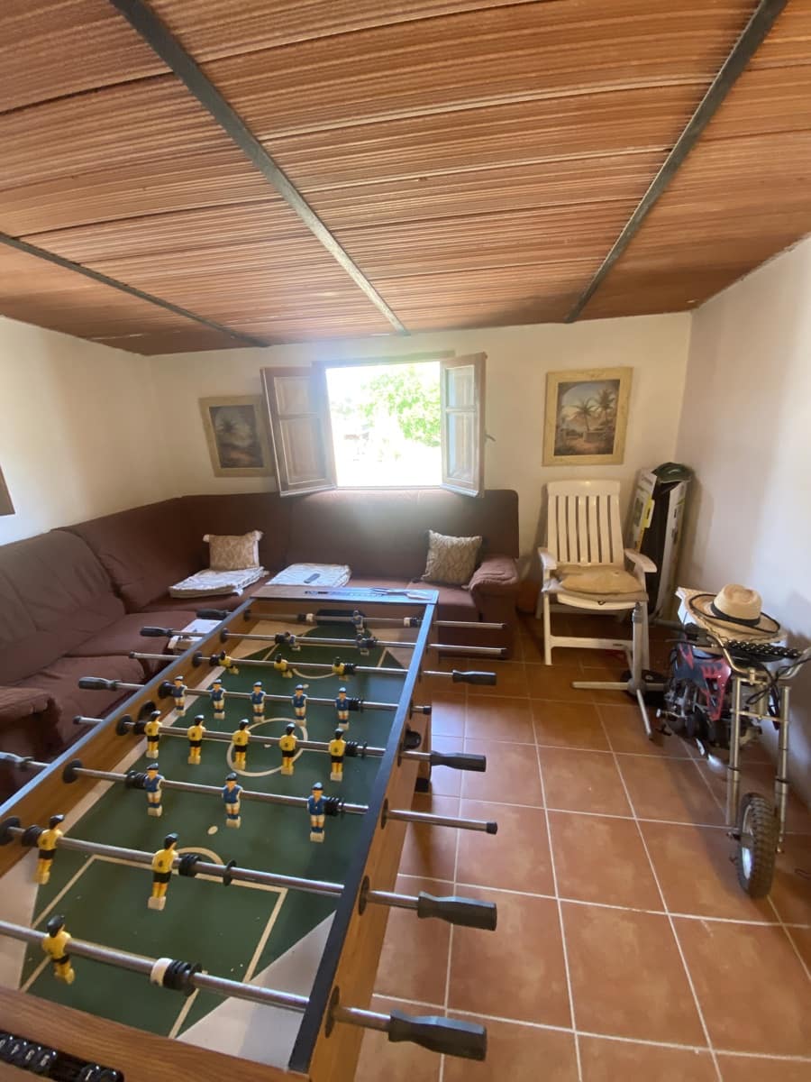 4 soveværelse Finca/Landehus til salg i La Palma med swimmingpool garage - € 285.000 (Ref: 6744090)