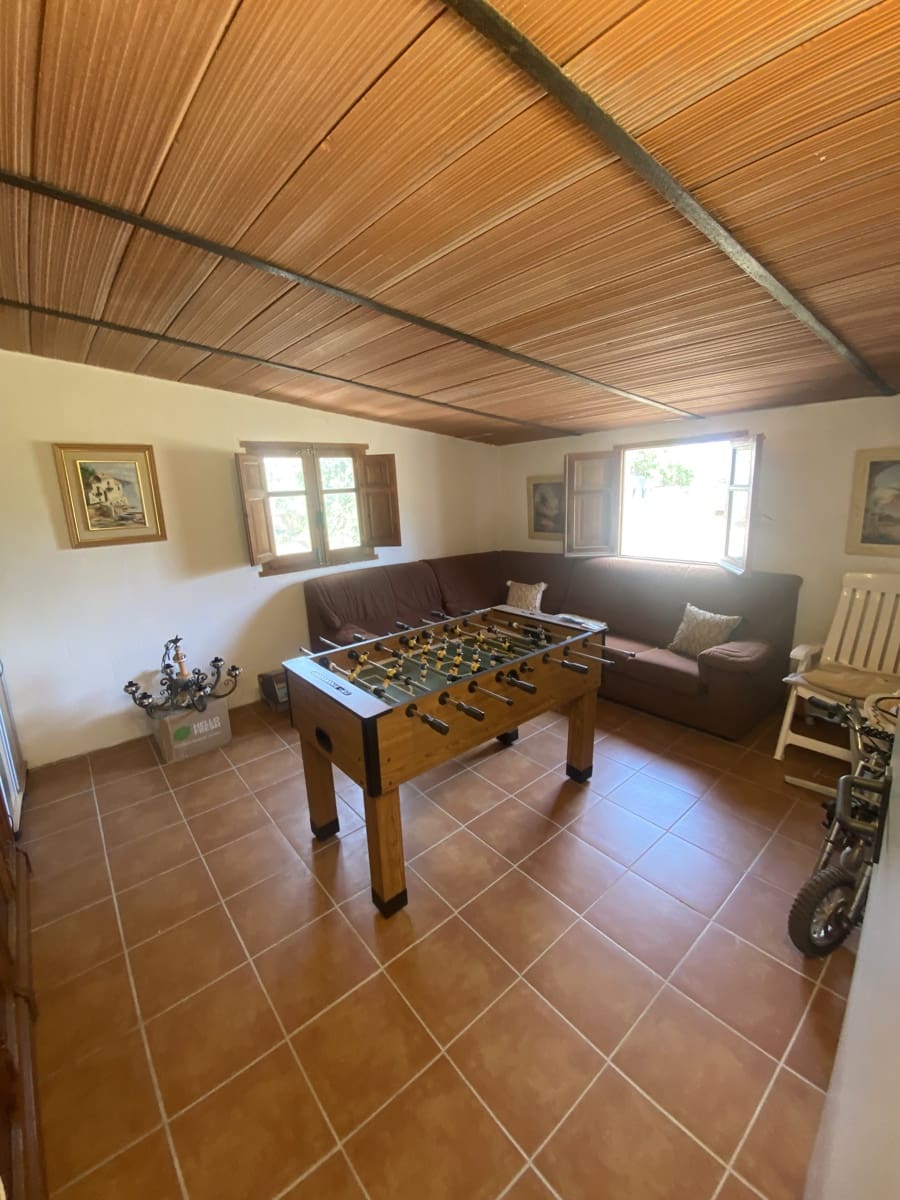 4 soveværelse Finca/Landehus til salg i La Palma med swimmingpool garage - € 285.000 (Ref: 6744090)