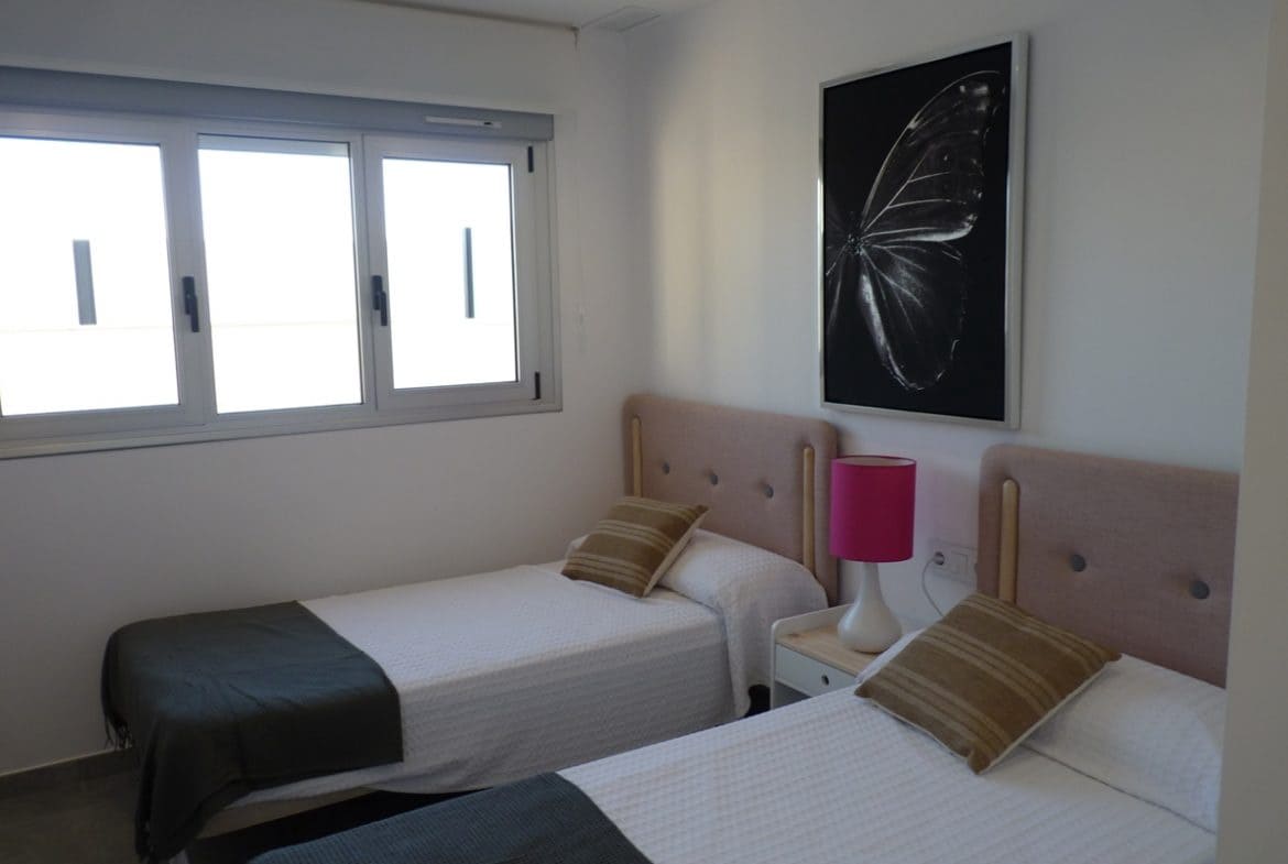 2 Zimmer Apartment zu verkaufen in Pilar de la Horadada mit Pool - 205.000 € (Ref: 7953266)
