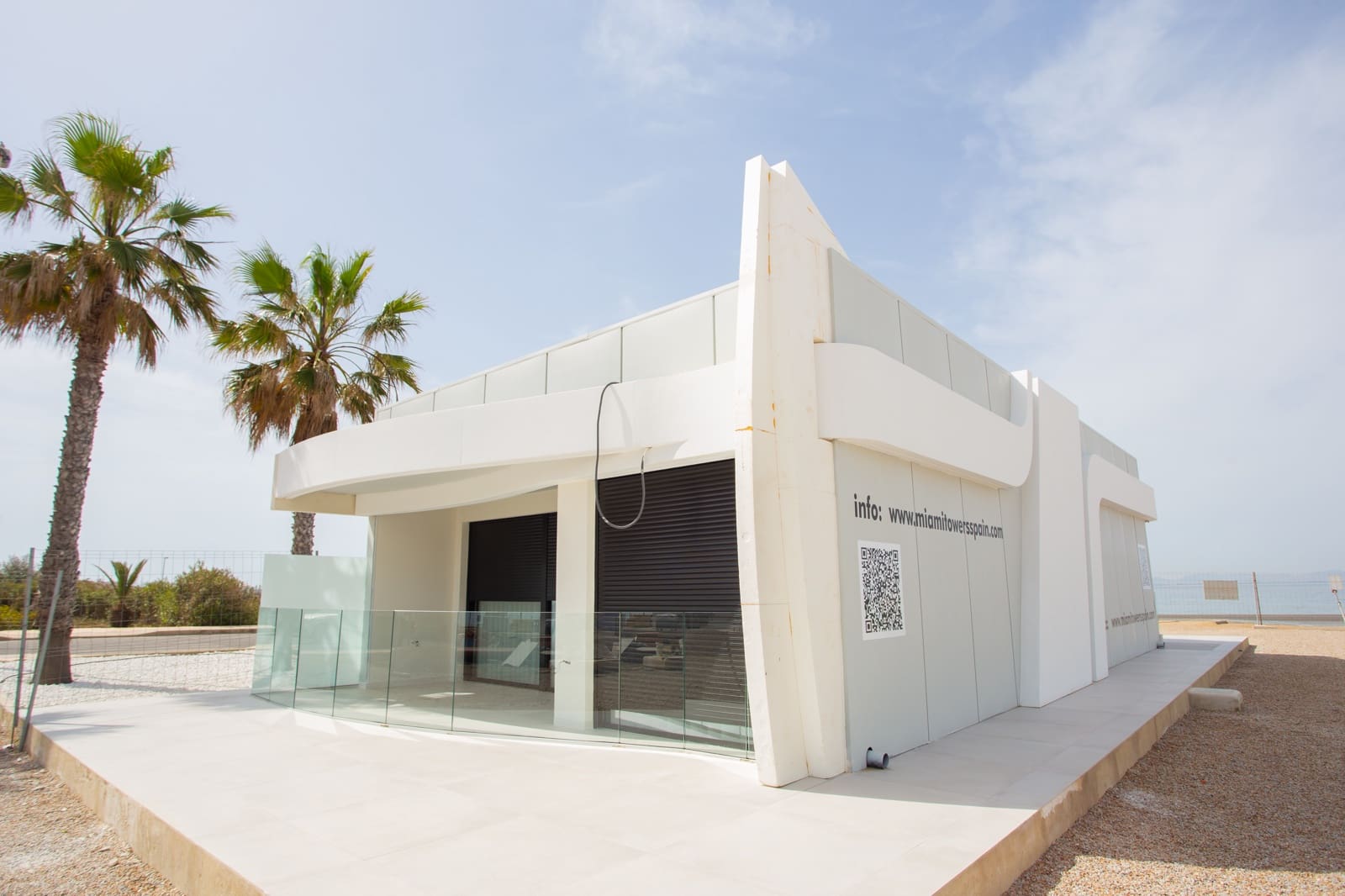 3 makuuhuone Ranta-asunto myytävänä paikassa La Manga del Mar Menor mukana uima-altaan 
autotalli - 469 000 € (Ref: 8272519)