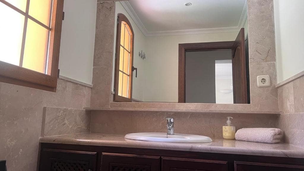 4 soverom Rekkehus til salgs i La Manga Club med svømmebasseng garasje - € 359 995 (Ref: 8541571)