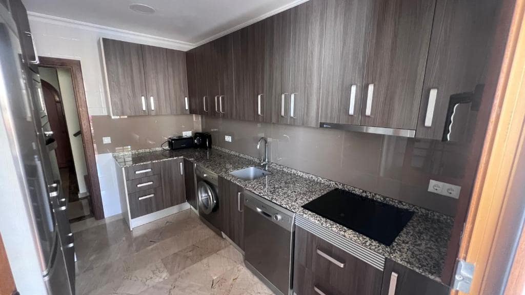 4 soverom Rekkehus til salgs i La Manga Club med svømmebasseng garasje - € 359 995 (Ref: 8541571)