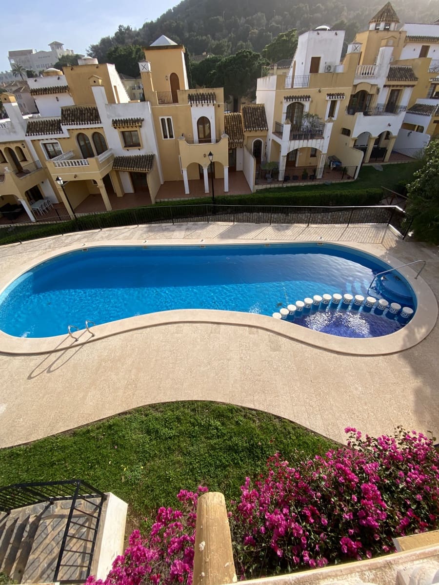 4 soverom Rekkehus til salgs i La Manga Club med svømmebasseng garasje - € 359 995 (Ref: 8541571)