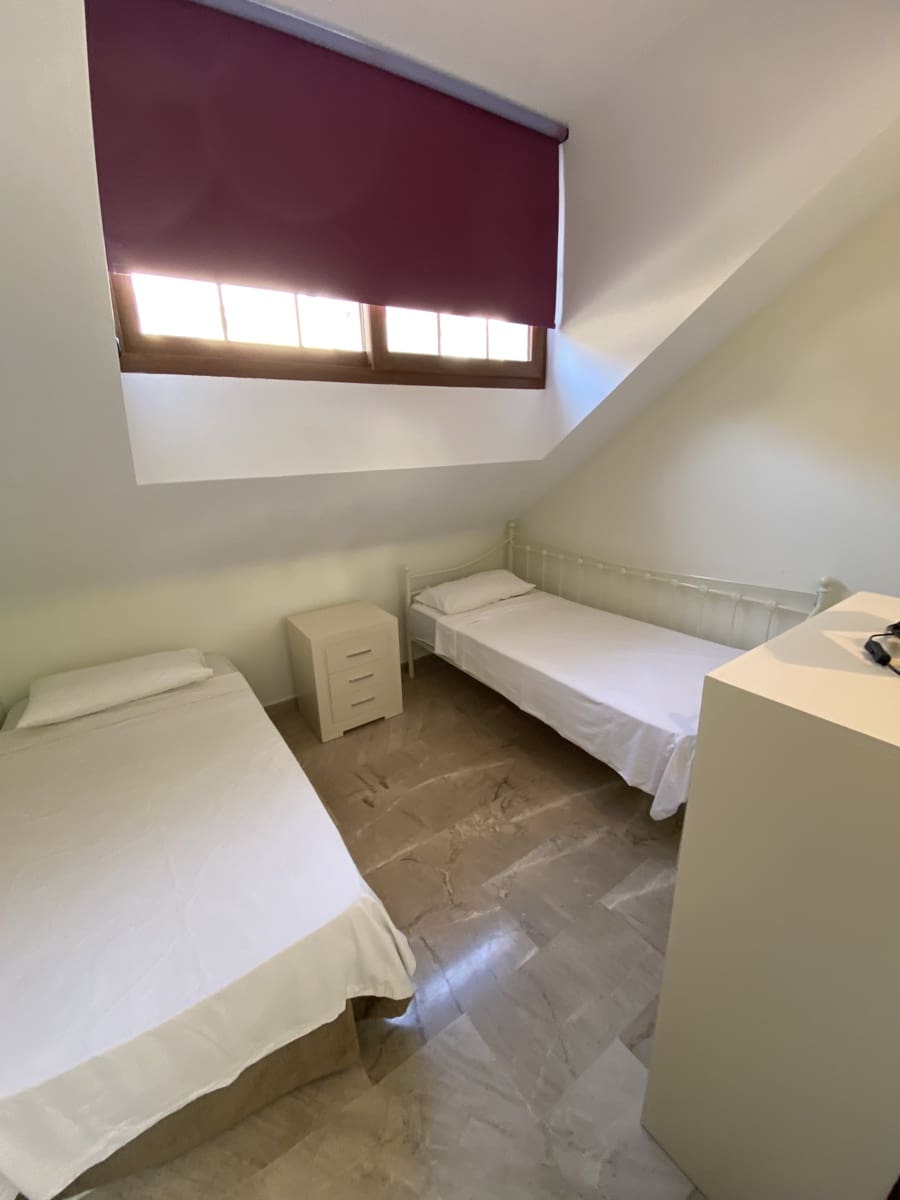 4 soverom Rekkehus til salgs i La Manga Club med svømmebasseng garasje - € 359 995 (Ref: 8541571)