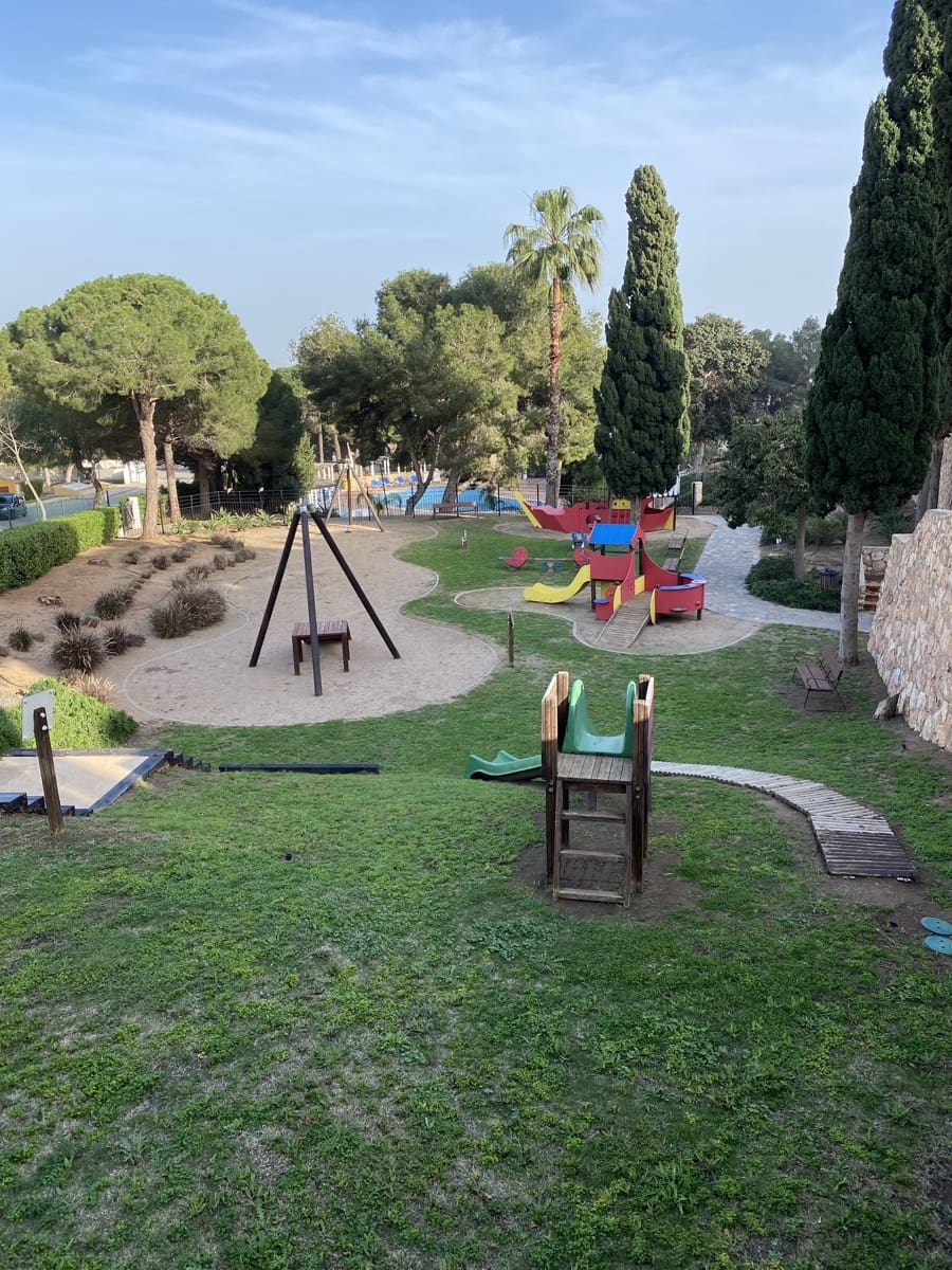 4 soverom Rekkehus til salgs i La Manga Club med svømmebasseng garasje - € 359 995 (Ref: 8541571)