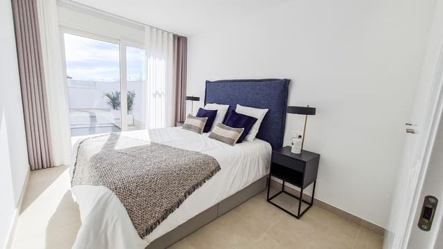 3 camera da letto Villa in vendita in San Pedro del Pinatar con piscina garage - 375.000 € (Rif: 8572945)