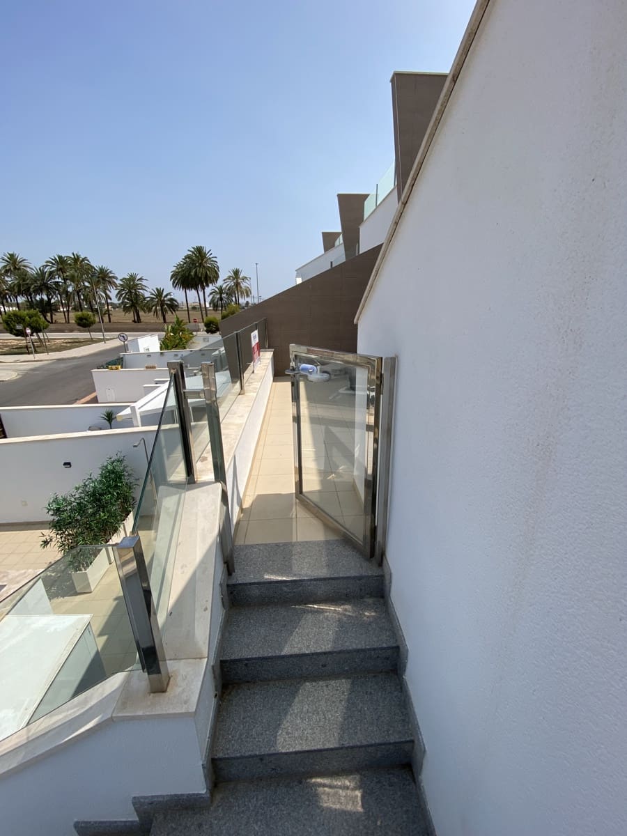 2 soveværelse Lejlighed til salg i San Pedro del Pinatar med swimmingpool garage - € 314.995 (Ref: 9033248)