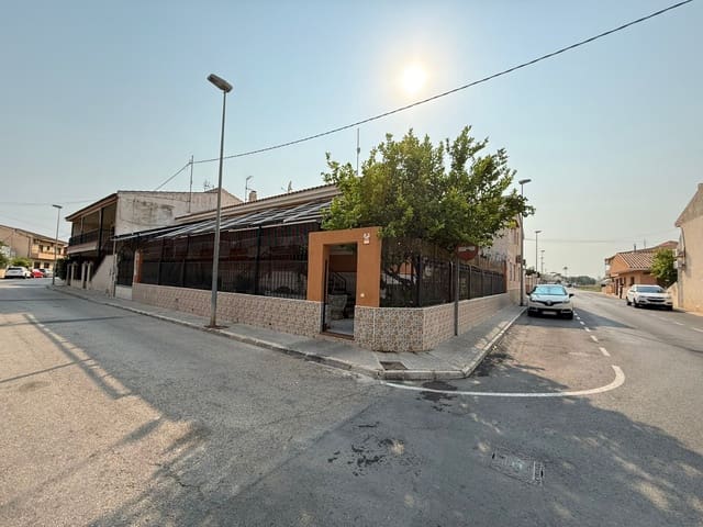 5 quarto Moradia para venda em San Pedro del Pinatar com garagem - 295 000 € (Ref: 9238795)