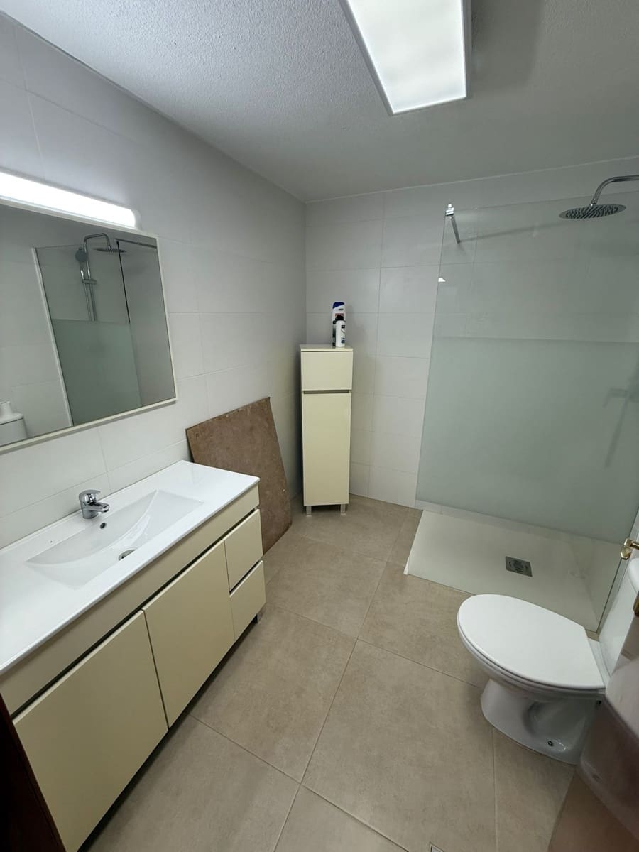 5 bedroom Villa for sale in San Pedro del Pinatar with garage - € 295,000 (Ref: 9238795)