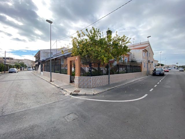5 soveværelse Villa til salg i San Pedro del Pinatar med garage - € 295.000 (Ref: 9238795)
