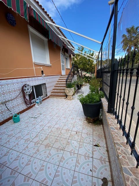 5 soveværelse Villa til salg i San Pedro del Pinatar med garage - € 295.000 (Ref: 9238795)