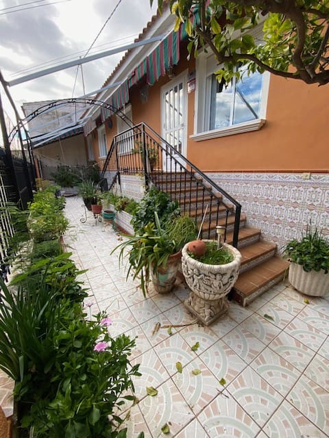 5 soveværelse Villa til salg i San Pedro del Pinatar med garage - € 295.000 (Ref: 9238795)