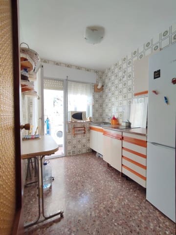 2 bedroom Apartment for sale in Lo Pagan, San Pedro del Pinatar with garage - € 112,000 (Ref: 9238876)