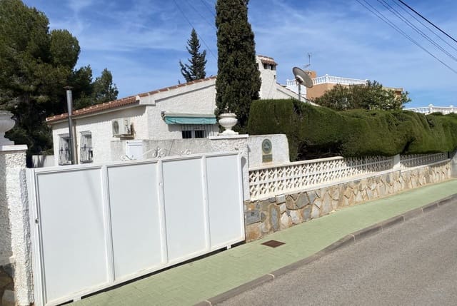 2 soverom Villa til salgs i Pinar de Campoverde, Pilar de la Horadada med svømmebasseng garasje - € 290 000 (Ref: 9271757)