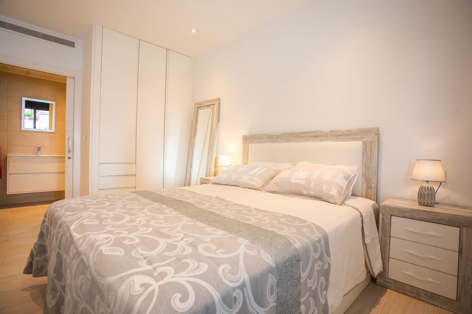 2 sypialnia Apartament na sprzedaż w Lo Pagan z basenem garażem - 212 000 € (Ref: 9444476)