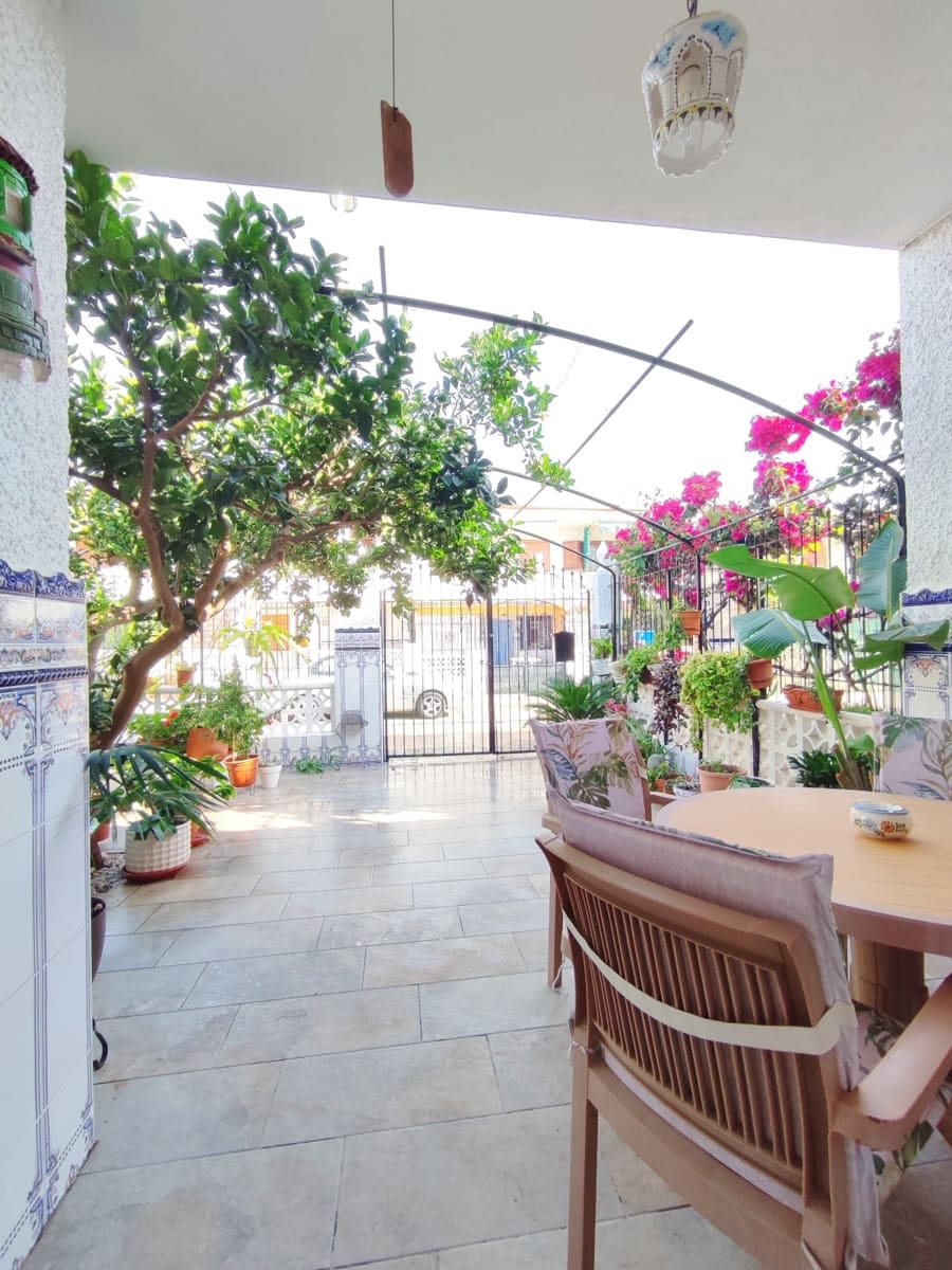 3 bedroom Villa for sale in Lo Pagan with garage - € 151,995 (Ref: 9449674)